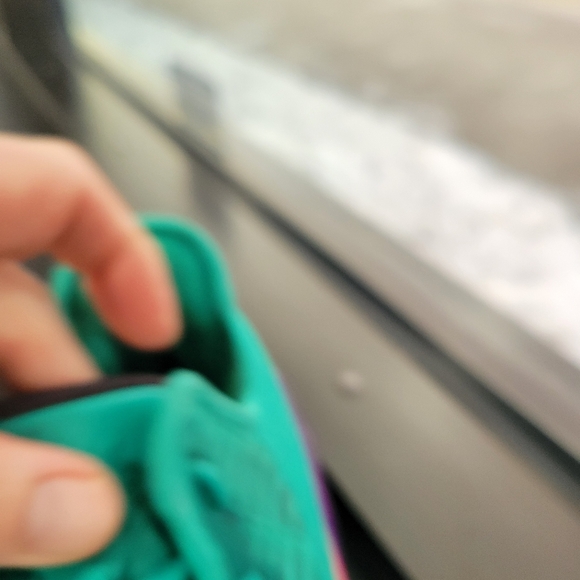 Nike CZ4052-300 Lebron James Witness 6 Green Size 9.5 mens basketball shoes - Picture 3 of 7